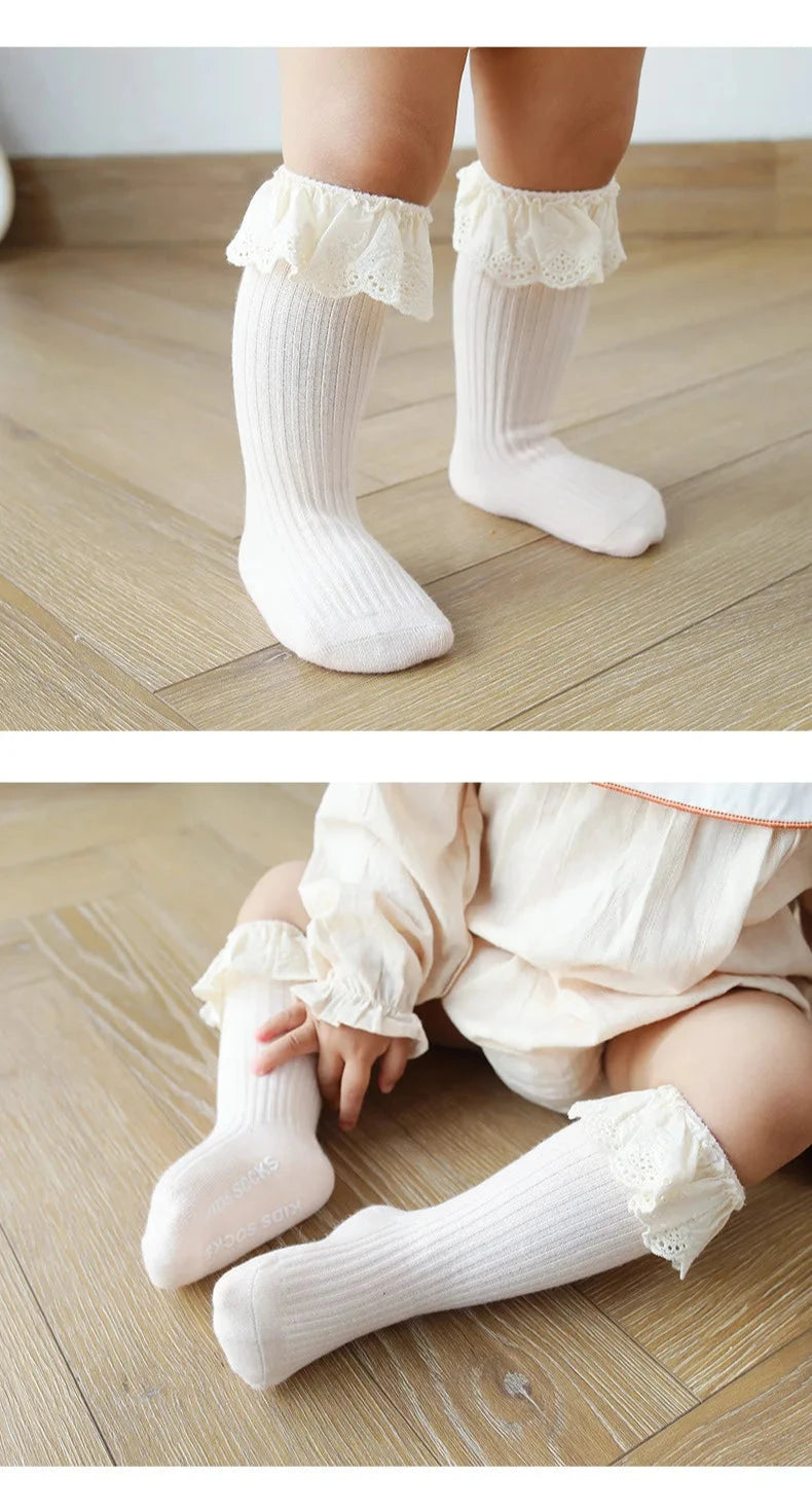 Calcetines con puntilla