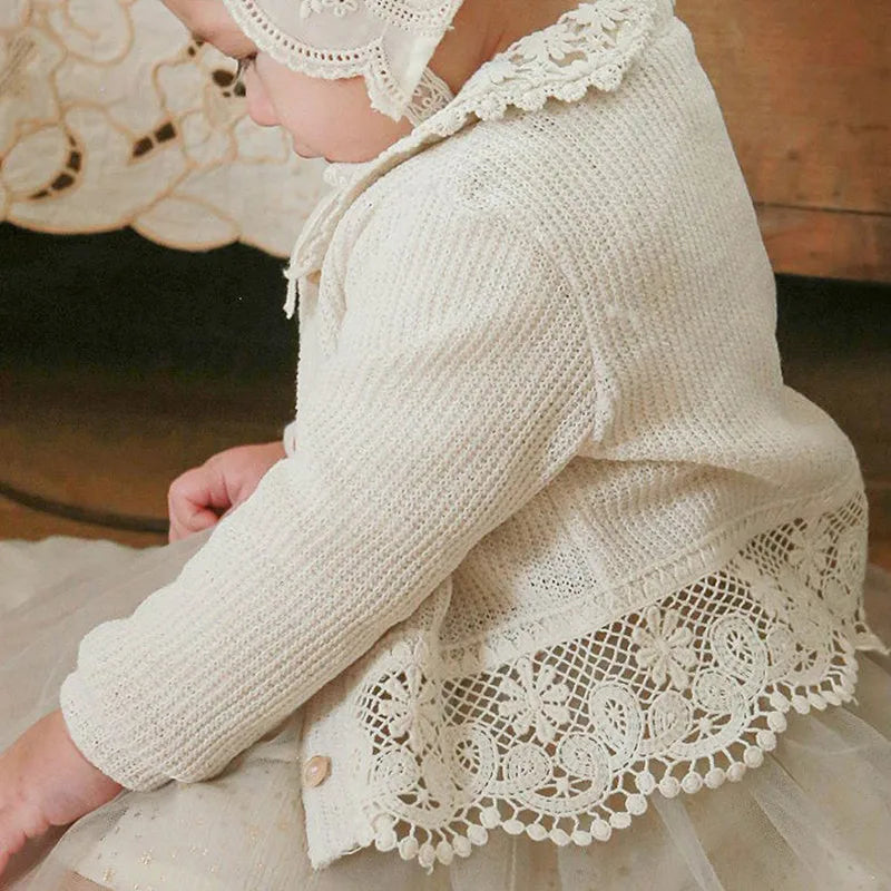 Chaqueta con puntilla